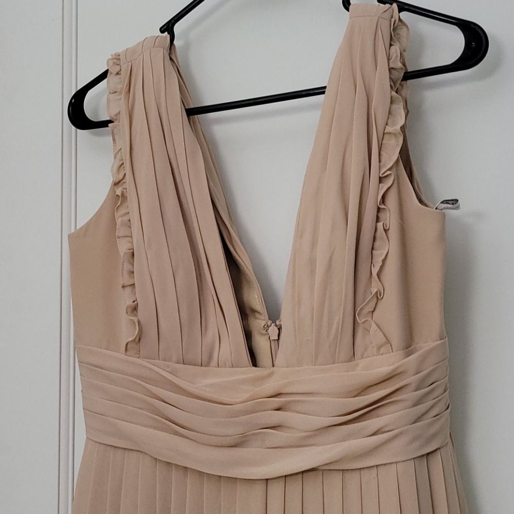 Monique Lhuillier Chiffon Formal Dress - Picture 2 of 8